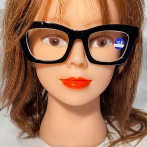 1073 Gretchen Reading Glasses 2.5 Square Readers Black Frames Oversize NWT